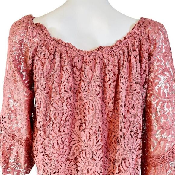 Hint of Mint Lace 3/4 Sleeve Blouse - Picture 8 of 10